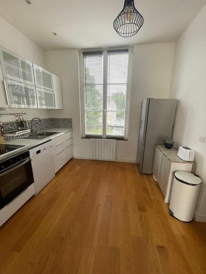Le Logis Des Remparts - Hyper Centre Apartment Compiègne Екстериор снимка