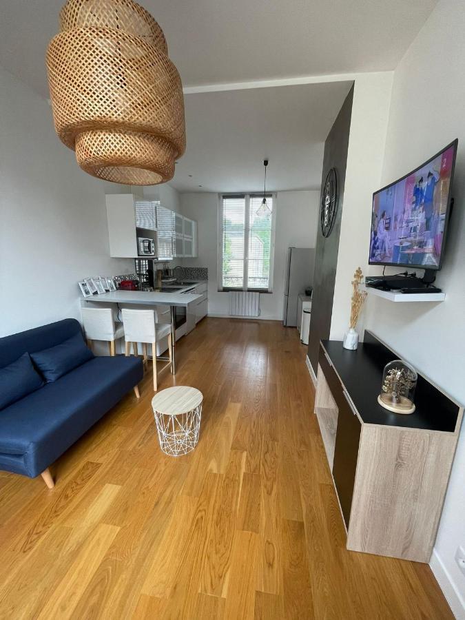 Le Logis Des Remparts - Hyper Centre Apartment Compiègne Екстериор снимка